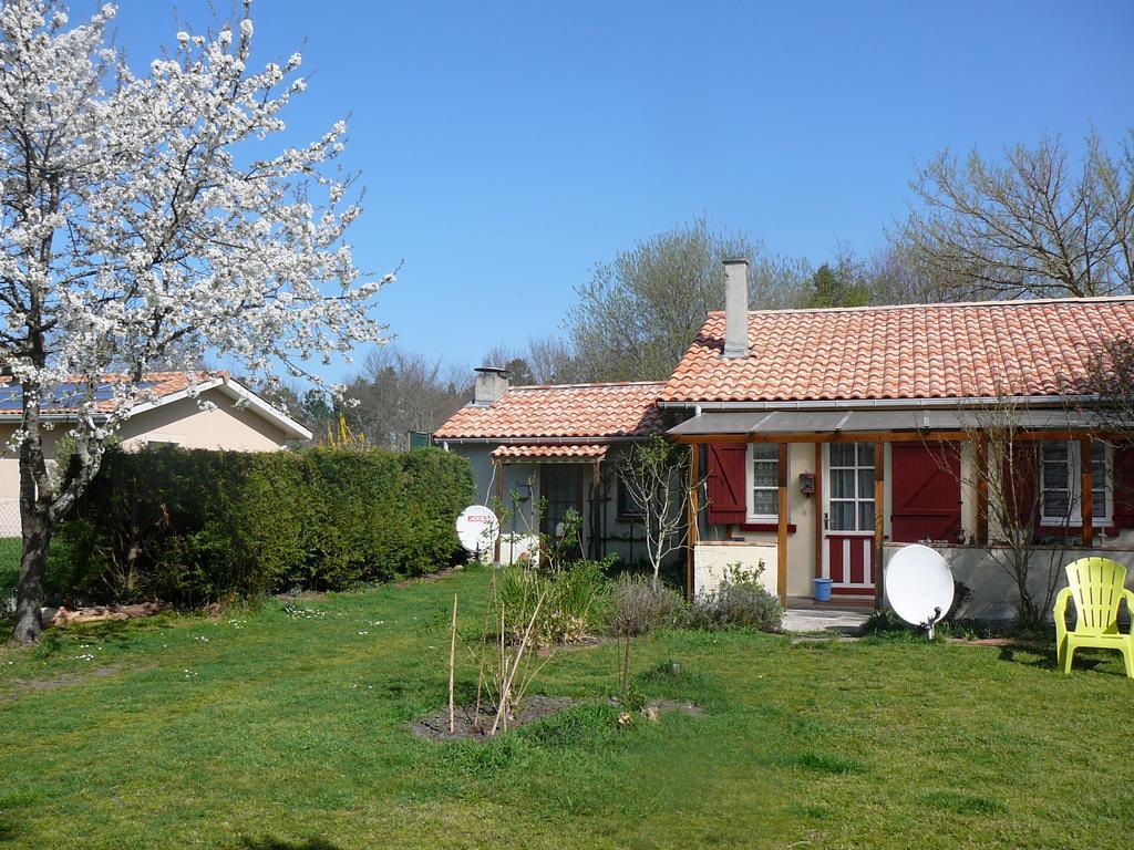 Guesthouse La Burle Parentis-en-Born Phòng bức ảnh